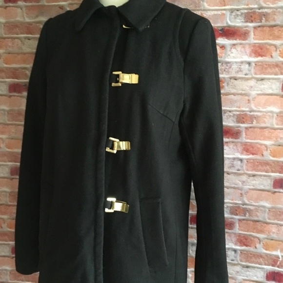 H&M wool coat w/gold clasps - Picture 3 of 5